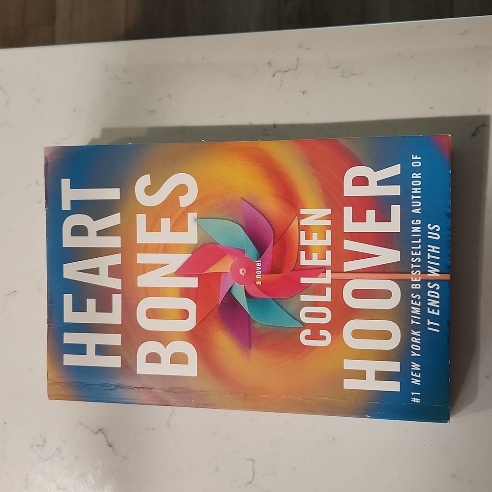 Heart Bones by Colleen Hoover